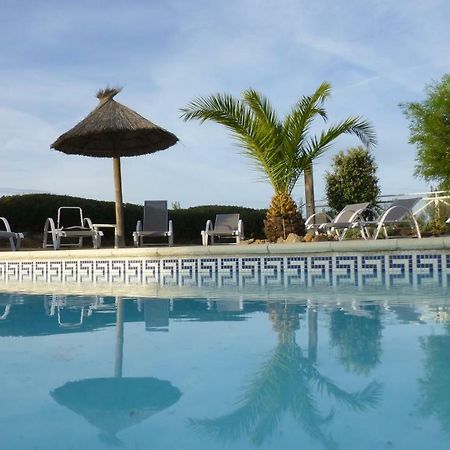 Les Hotes De La Combe Mouis Creissan Exterior foto